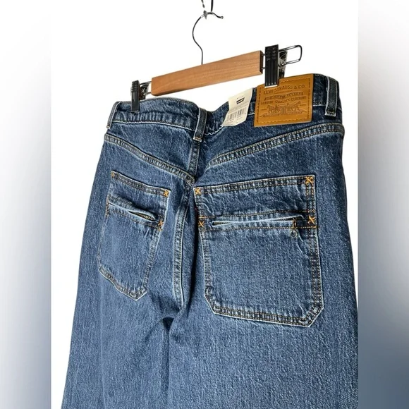 Levi's Ribcage  Bell Flared  Denim  Jeans - Picture 9 of 15